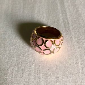 Coach Ring